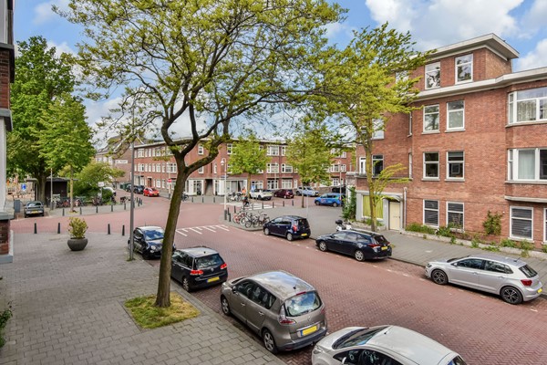 Medium property photo - Jan van Beersstraat 142, 2523 KA Den Haag